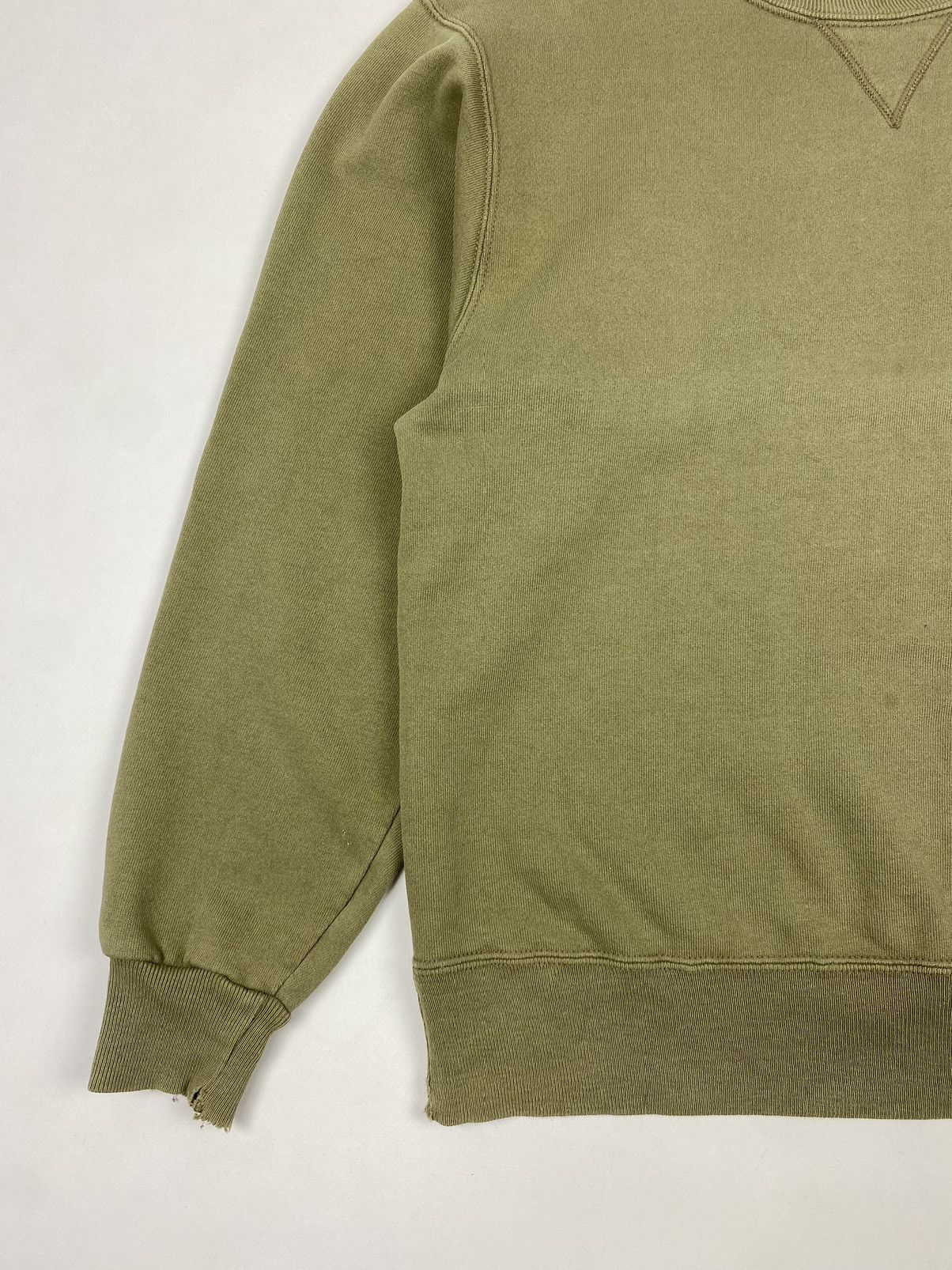 Champion 1990’s Vintage Distressed Champion Script Boxy Sweatshirt Size US M / EU 48-50 / 2 - 4 Thumbnail