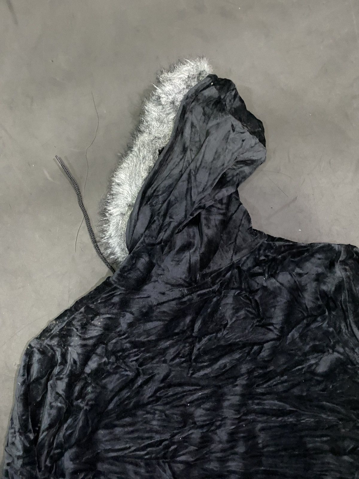 If Six Was Nine Comme ca ism japanese velvet furhoodie lgb styled Size US M / EU 48-50 / 2 - 5 Thumbnail
