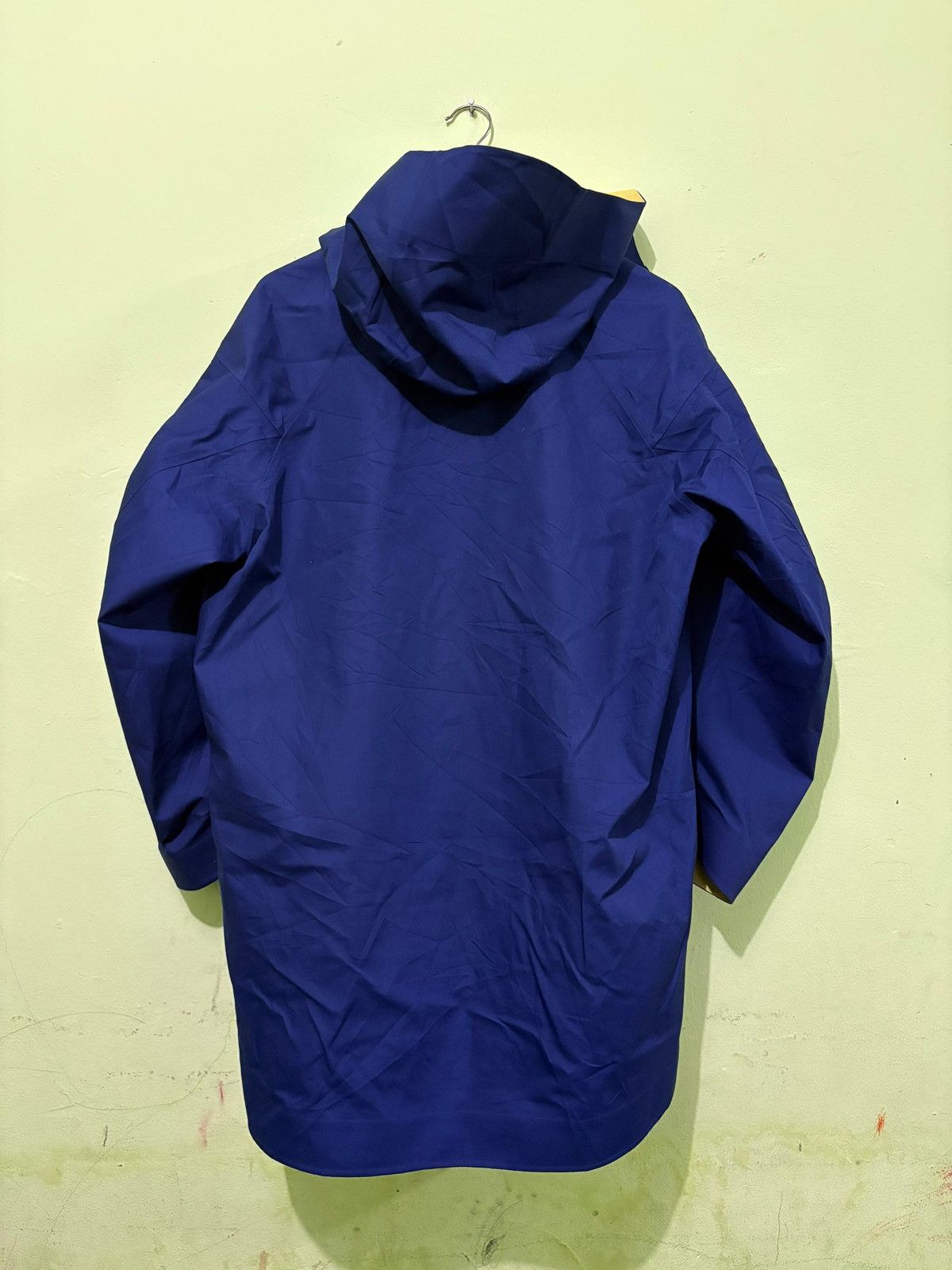 Marni Marni X Uniqlo Rain Coat Jacket Hooded Design Size US L / EU 52-54 / 3 - 7 Thumbnail
