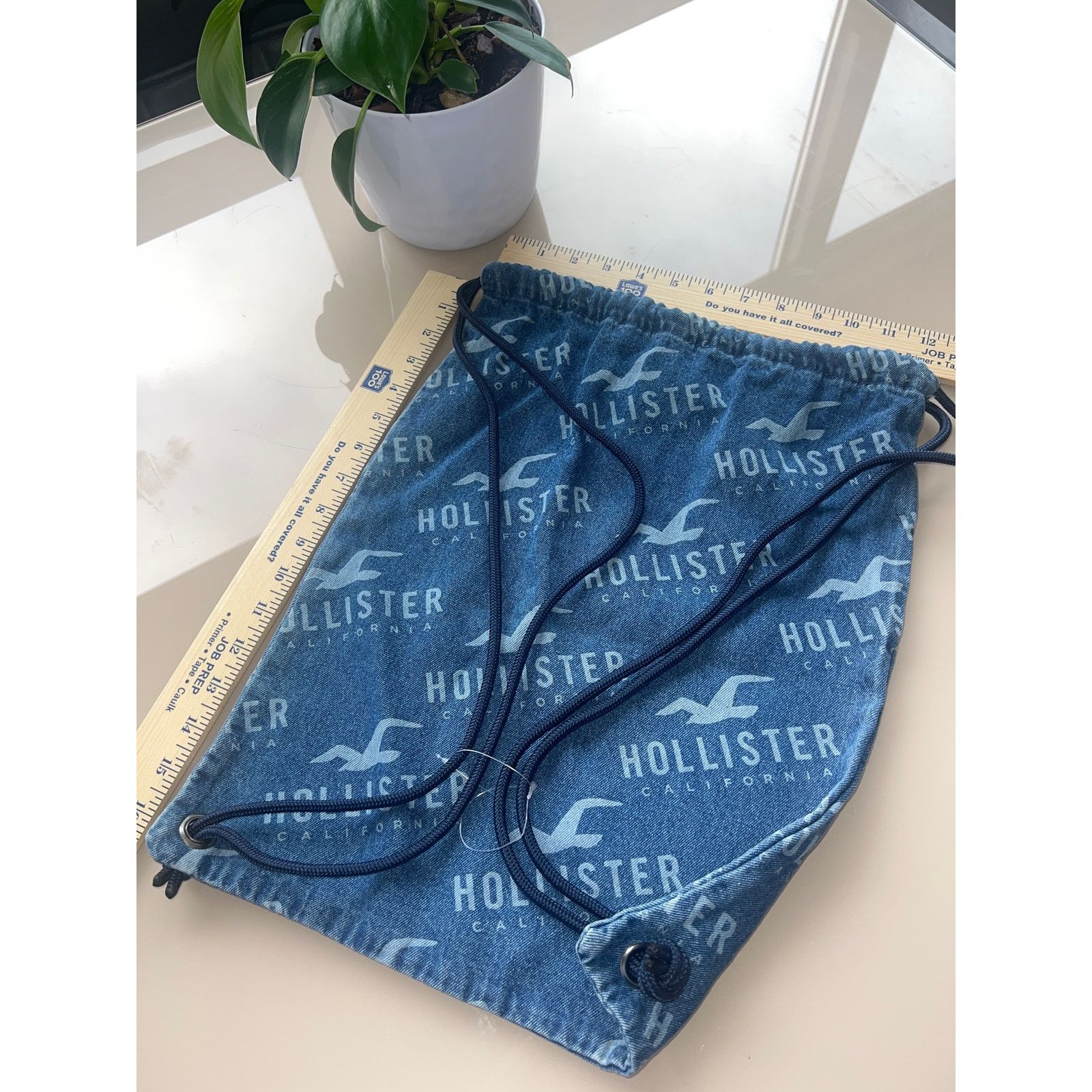 Hollister Hollister Logo Denim Back pack Y2k Style Drawstring Jean Size ONE SIZE - 1 Thumbnail