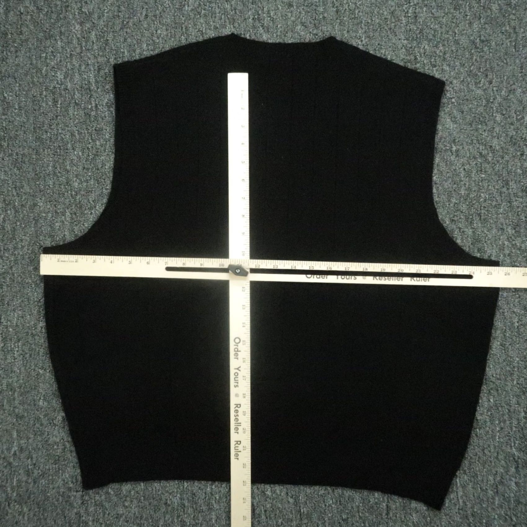 Polo Ralph Lauren VINTAGE Polo Ralph Lauren Sweater Vest Mens XL Black Wool V-Neck Size US XL / EU 56 / 4 - 4 Thumbnail