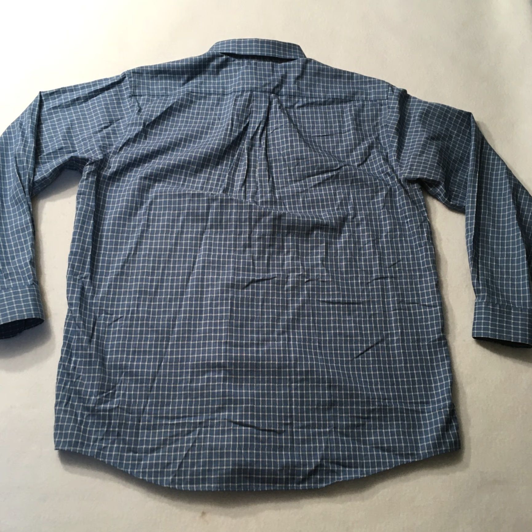 Vintage VINTAGE L.L. Bean Shirt Men's Large Blue Wrinkle Resistant Plaid Long Sleeve Button-Up Casual Shirt Size US L / EU 52-54 / 3 - 6 Thumbnail