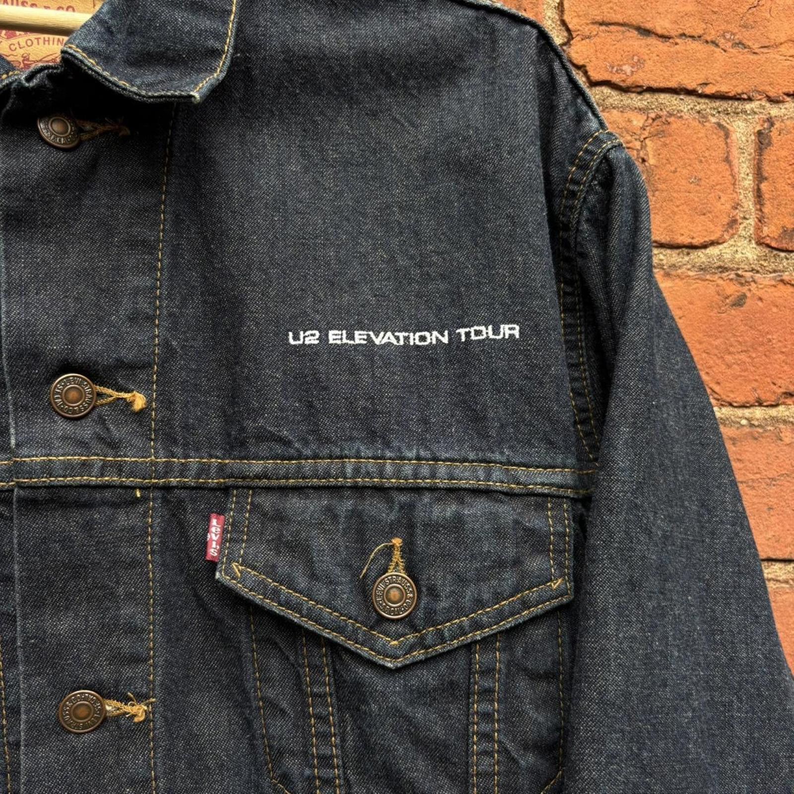 Levi's vintage U2 elevation tour Levi’s denim jacket 00s L Size US L / EU 52-54 / 3 - 1 Thumbnail
