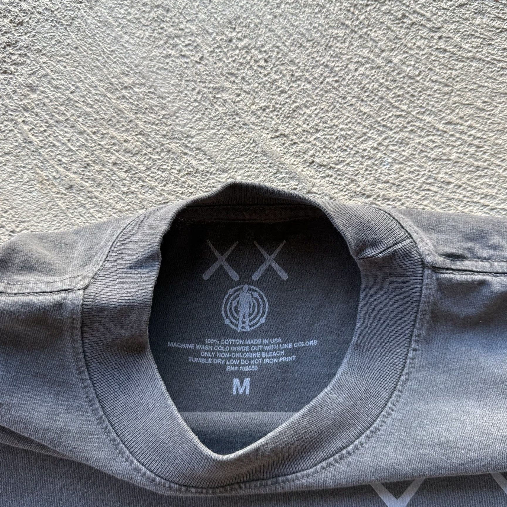 Kaws Kaws Shirt Mens Medium Gray Hip Hop Art Long Sleeve Crew Neck Size US M / EU 48-50 / 2 - 7 Thumbnail