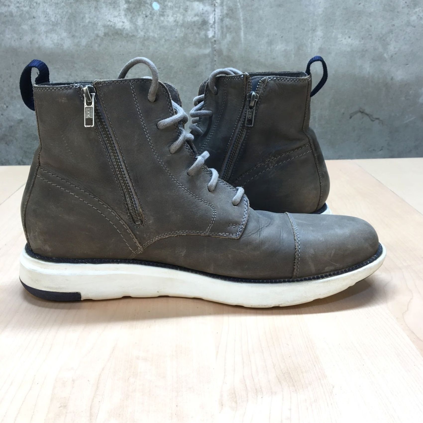 Cole Haan Cole Haan Grand Atlantic Leather Boot Mens 11 M Gray Comfort Grand Zip Everyday Chukka Boots Casual Shoes Size US 11 / EU 44 - 5 Thumbnail