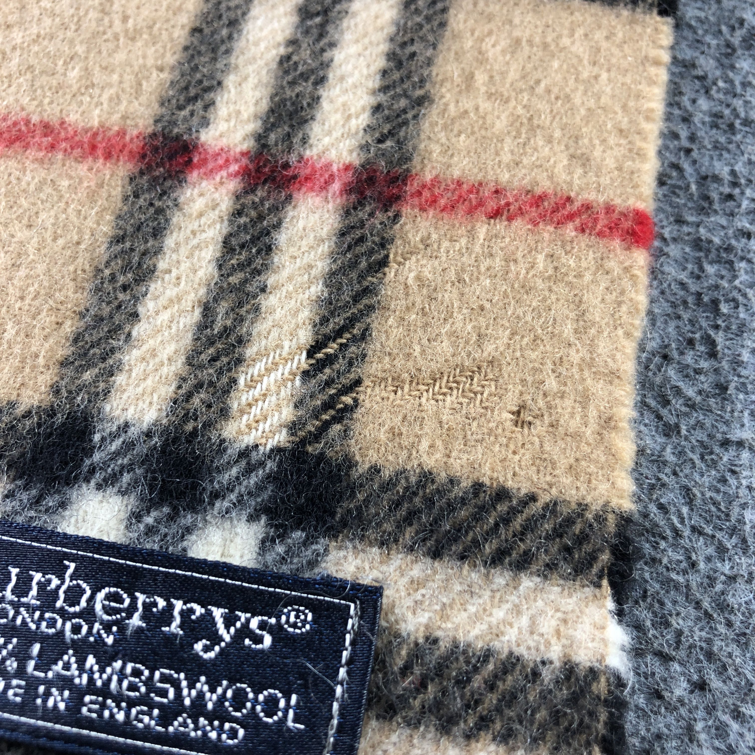 Burberry Burberry Tan Nova Check Wool Scarf Muffler V2902 Size ONE SIZE - 8 Thumbnail