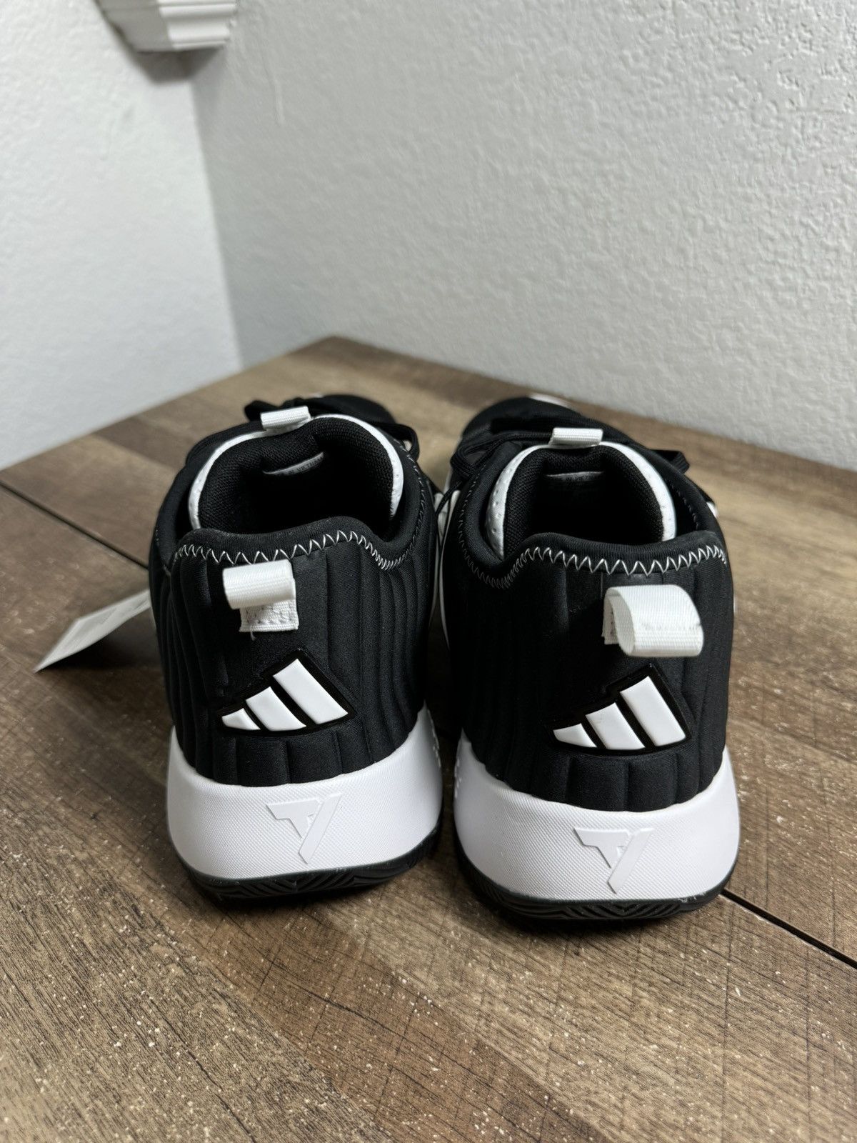 Adidas Adidas Trae Unlimited Basketball Mens 11 Black White New Size US 11 / EU 44 - 4 Thumbnail