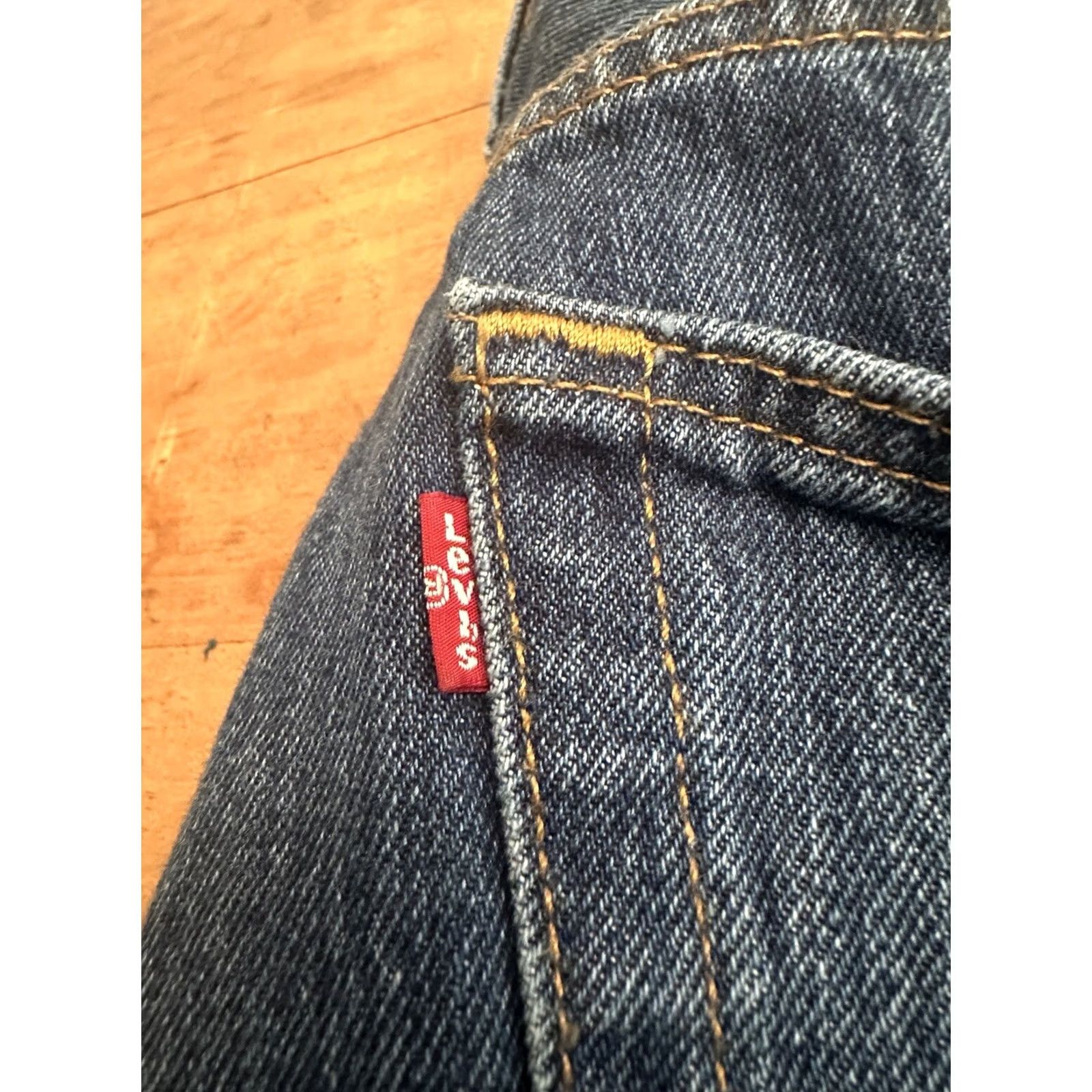 Levi's VINTAGE Levi’s 501 Button Fly Denim Jean Mens Sz 36x32 Blue Jeans 90s Straight Pockets Mens Size US 36 / EU 52 - 3 Thumbnail