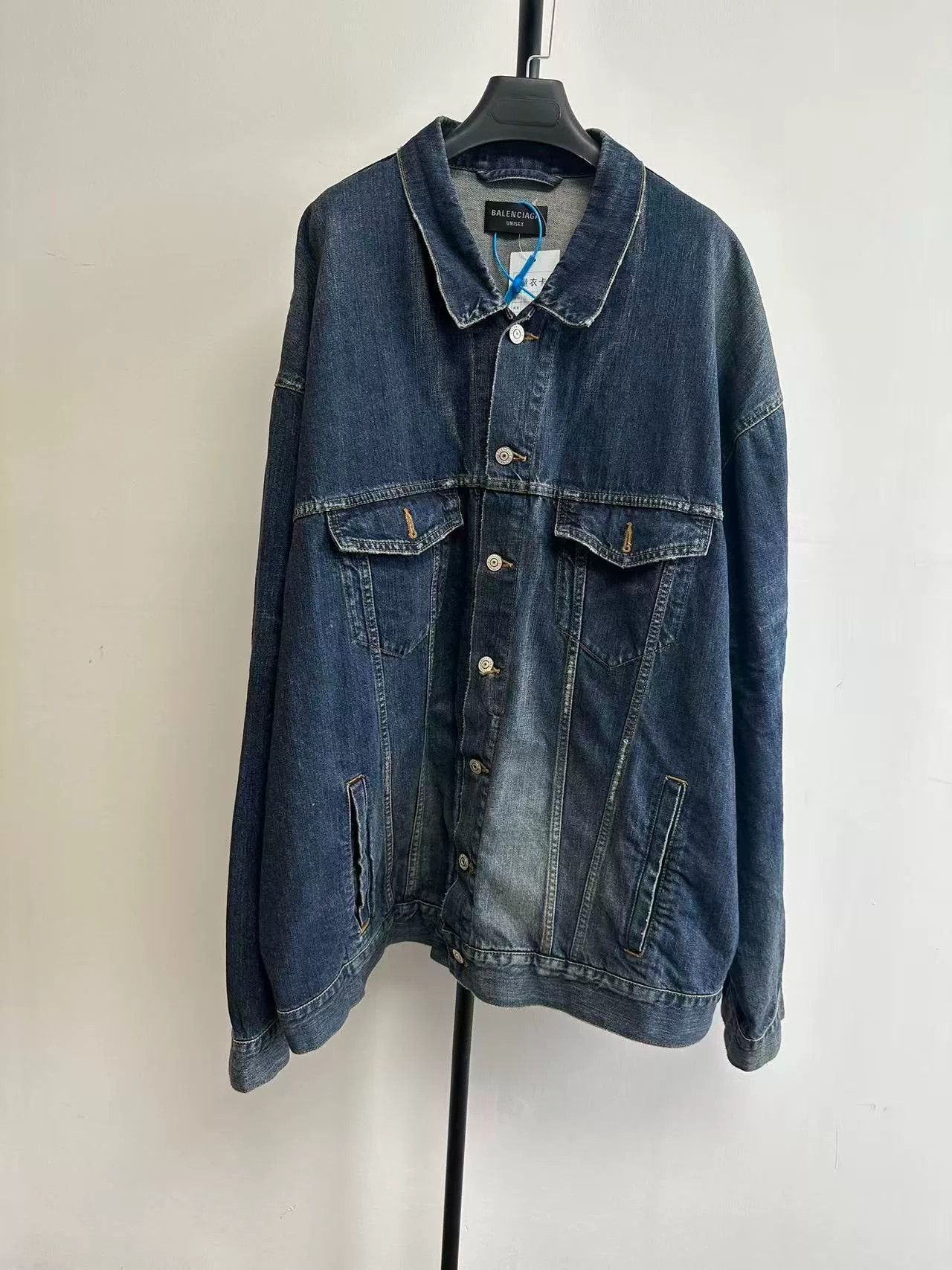 Balenciaga Balenciaga Blue Loose Denim Jacket Size US XL / EU 56 / 4 - 1 Thumbnail