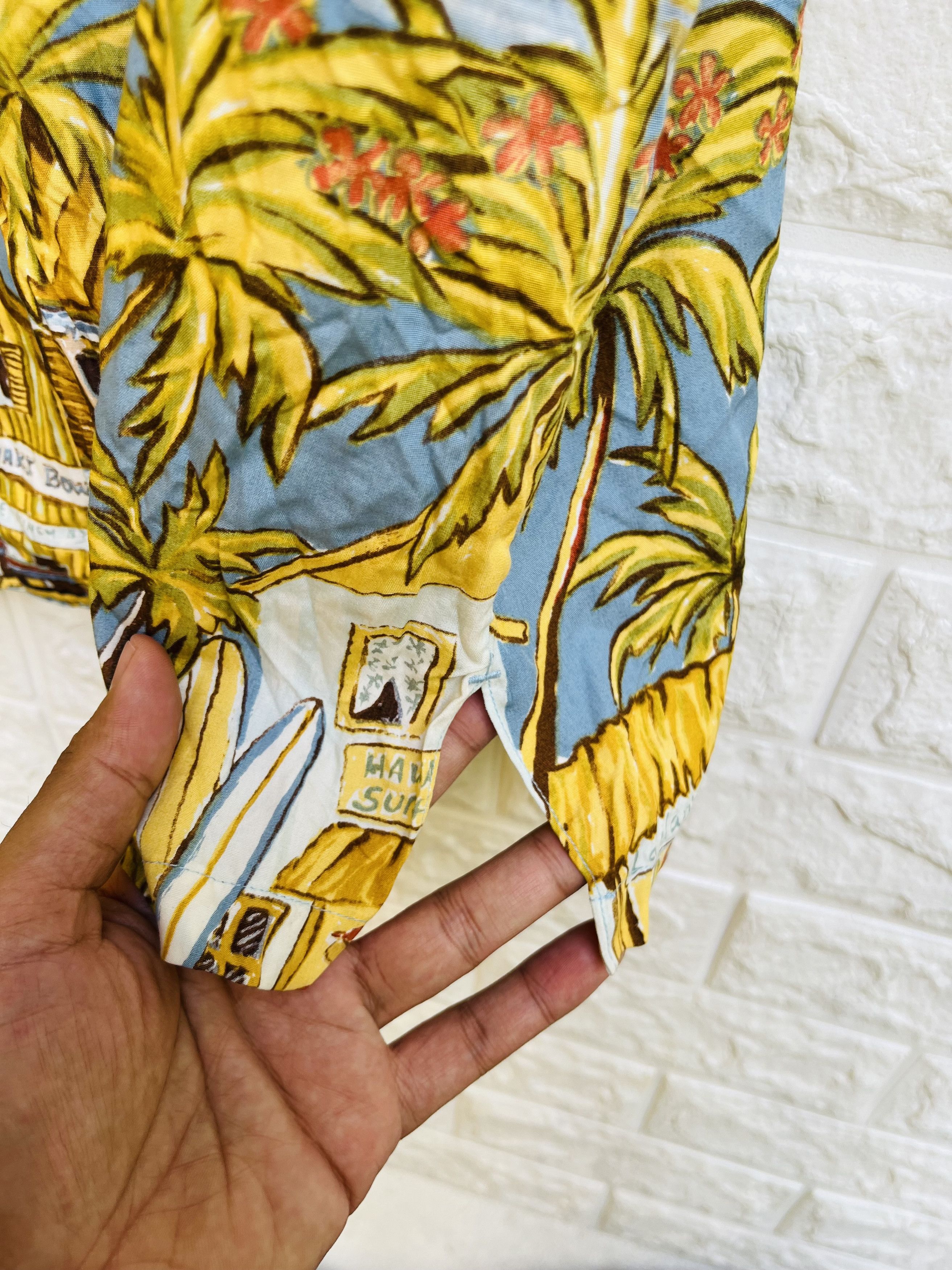 Vintage Kahana Hawaiian Hip Hop Fashion Style