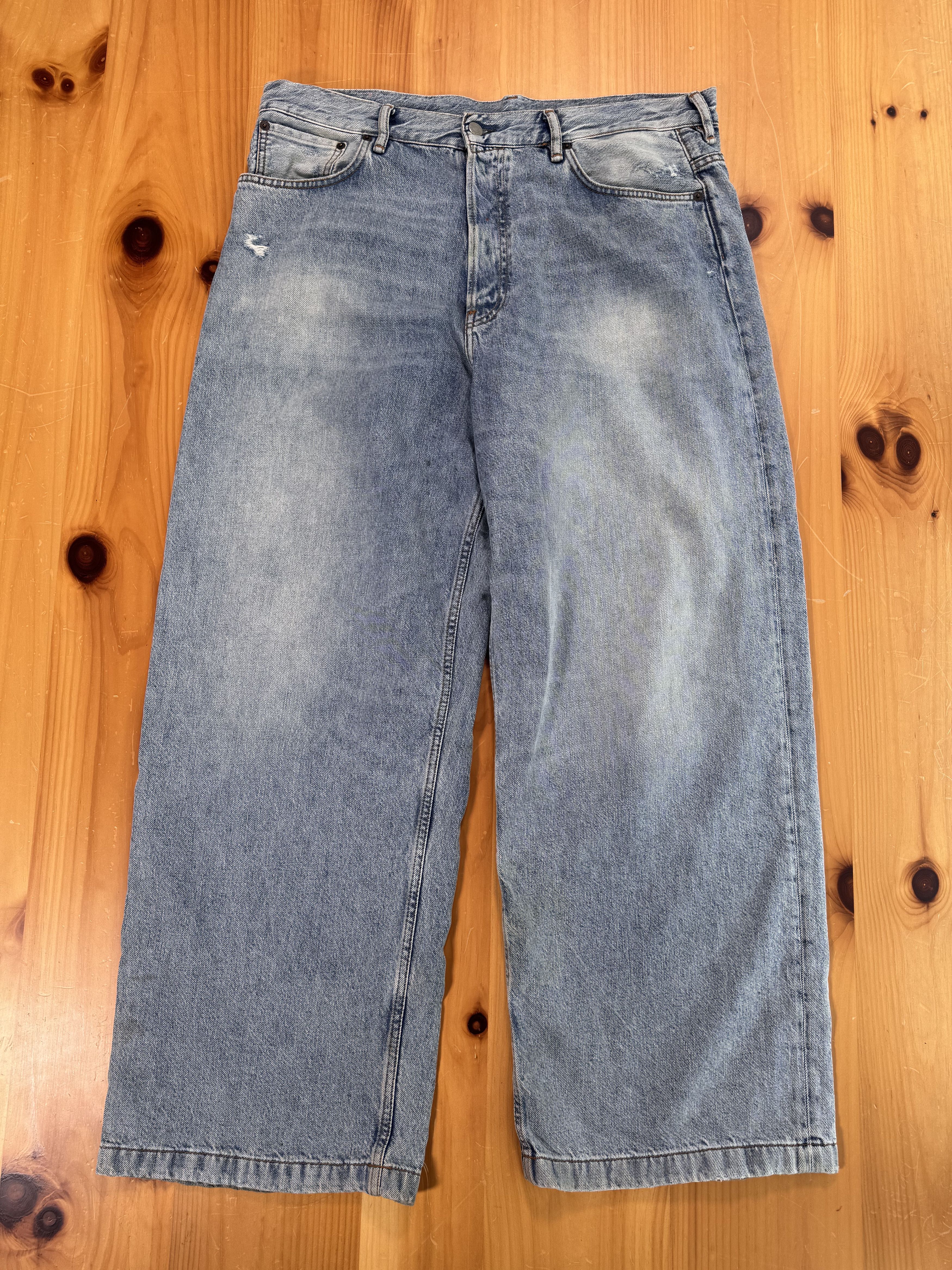 Acne Studios Acne Studios Baggy Washed Denim Jeans Size US 36 / EU 52 - 1 Thumbnail