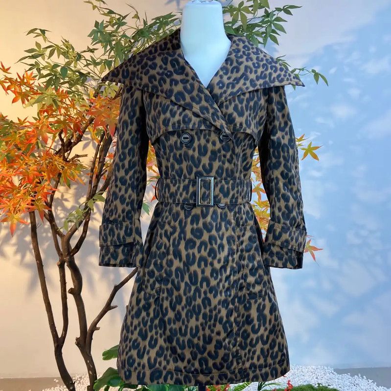 Louis Vuitton Louis Vuitton Multi-Color Nylon Women's Trench Coat 0089 Size M / US 6-8 / IT 42-44 - 1 Thumbnail