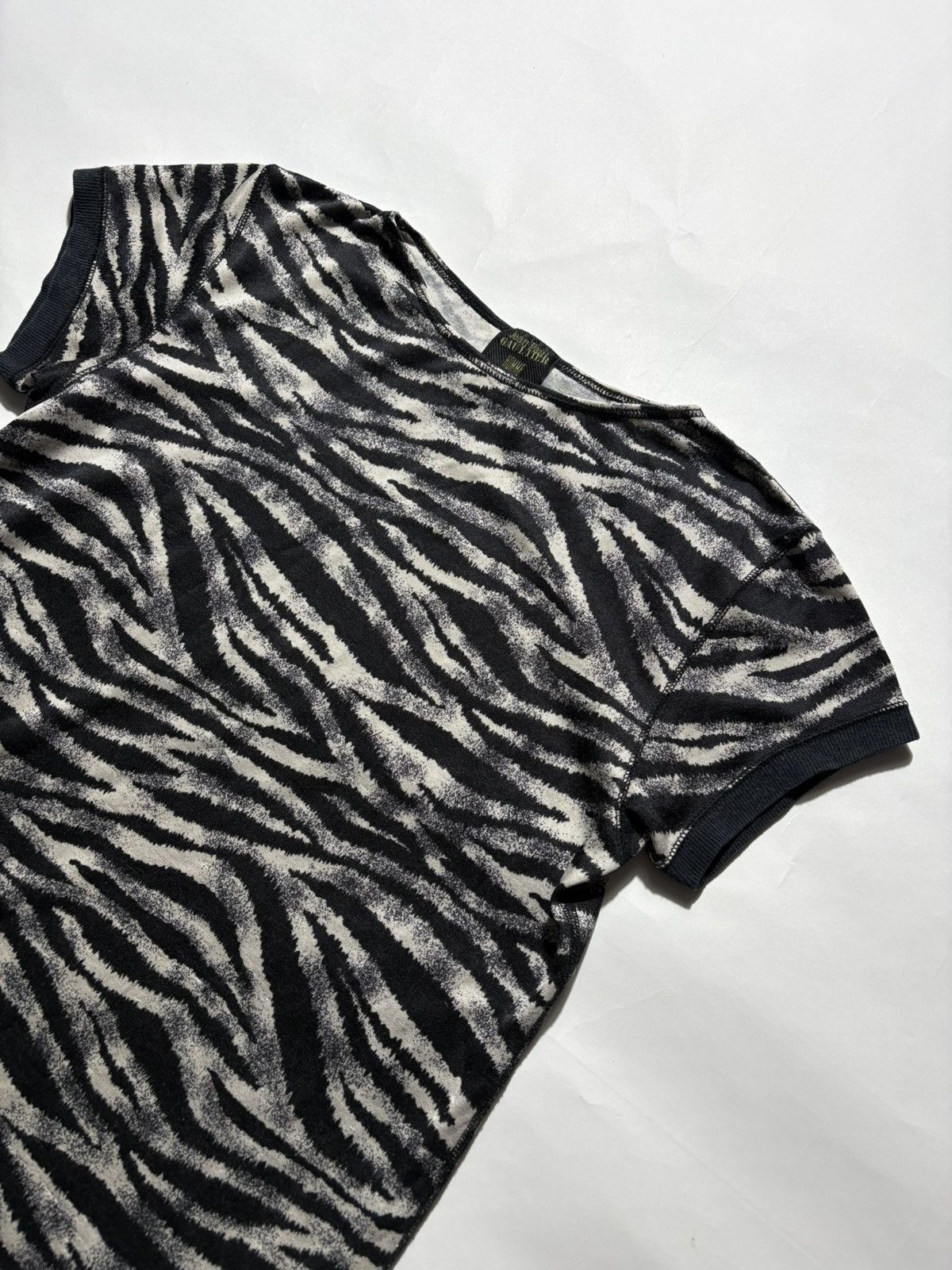 Jean Paul Gaultier 90’s JEAN PAUL GAULTIER HOMME ZEBRA PATTERN SHIRT Size US S / EU 44-46 / 1 - 2 Thumbnail