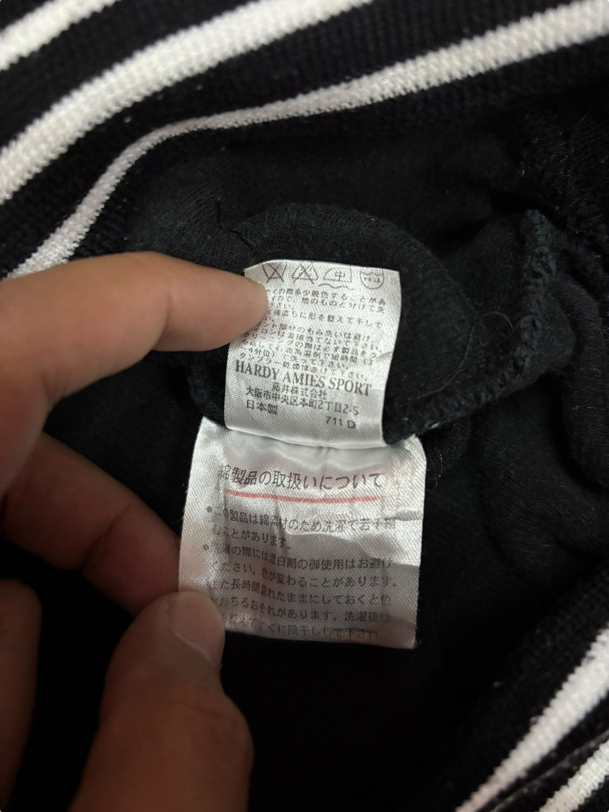 Hardy Amies × Vintage Hardy Amies Sport Embroidered Big Logo Bomber Sweatshirt Size US M / EU 48-50 / 2 - 11 Thumbnail