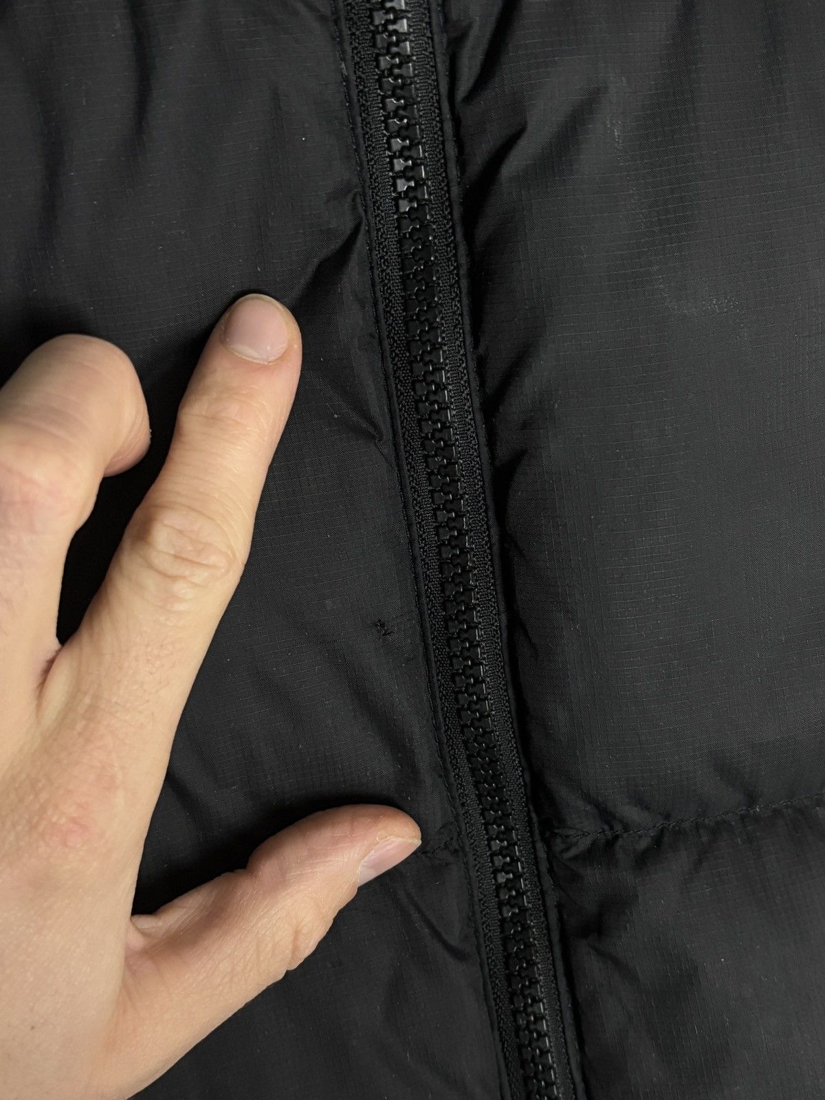 The North Face The North Face 700 Nupste Down Puffer Vest TNF Streetwear Size US M / EU 48-50 / 2 - 7 Thumbnail