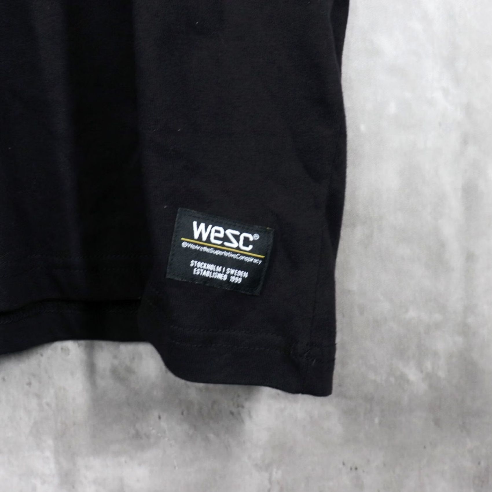WeSC WeSC T Shirt Men’s Medium Women’s Large Burnout Tee Donut Kill My Vibe NWT Mens Womens Black Crew Neck Short Sleeve Graphic Print Cotton VINTAGE? Size M / US 6-8 / IT 42-44 - 6 Thumbnail