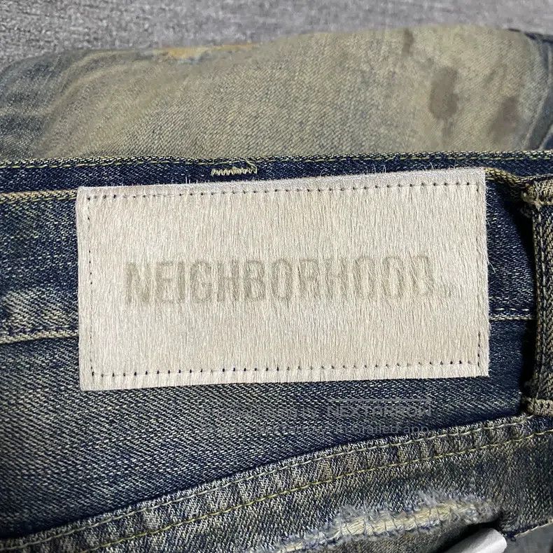 Neighborhood Neighborhood size M Spring/Summer 25 Washed Destroyed King Size US 27 - 5 Thumbnail