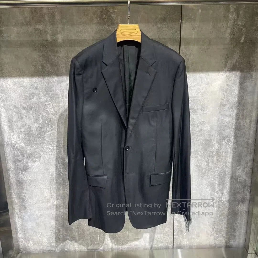 Dior dior black suit jacket size 48. Size US M / EU 48-50 / 2 - 1 Thumbnail