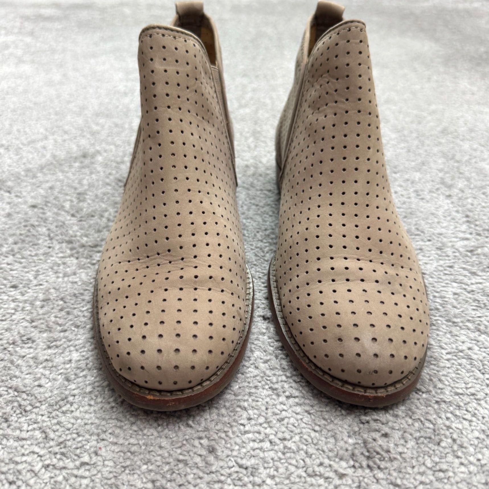 Vintage L.L. Bean Perforated Suede Leather Chealse Ankle Boots Womens 6.5 Gray Pull On Size US 6.5 / IT 36.5 - 5 Thumbnail