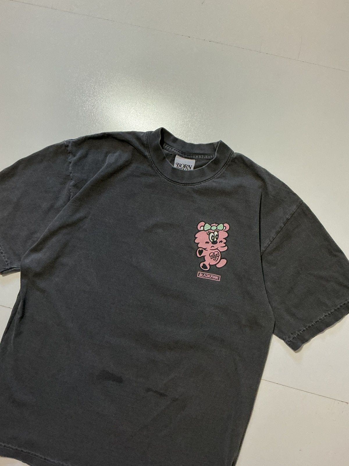 Other Blackpink X VERDY Born Pink Official Exclusive T-Shirt Size US M / EU 48-50 / 2 - 4 Thumbnail