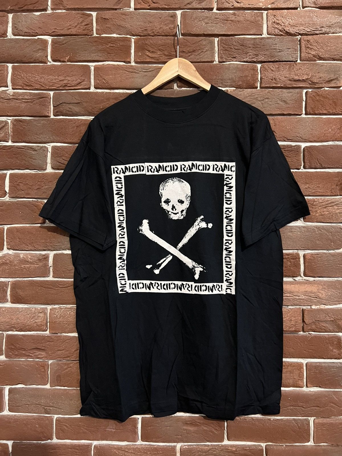 Band Tees Vintage 90s Rancid Skulls Punk Band T Shirt L Grail Hype Size US L / EU 52-54 / 3 - 1 Thumbnail
