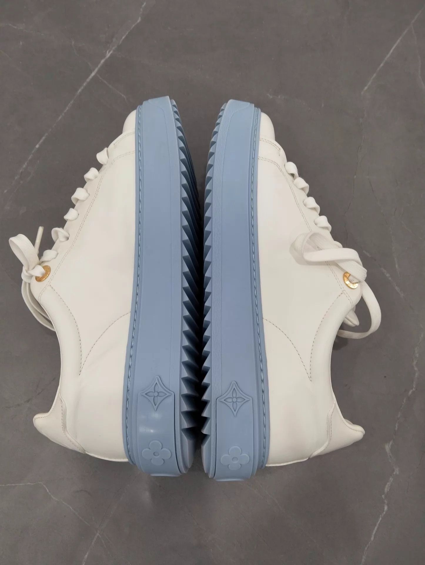 Louis Vuitton LV Time Out Lace-Up Sneaker EU 37 95 New Size US 6.5 / IT 36.5 - 2 Thumbnail