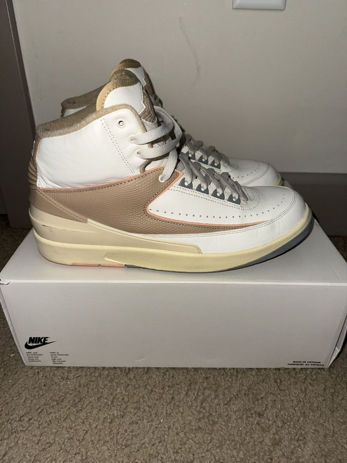Jordan Brand × Nike Jordan 2 Sunset Haze Size US 11 / EU 44 - 1 Thumbnail
