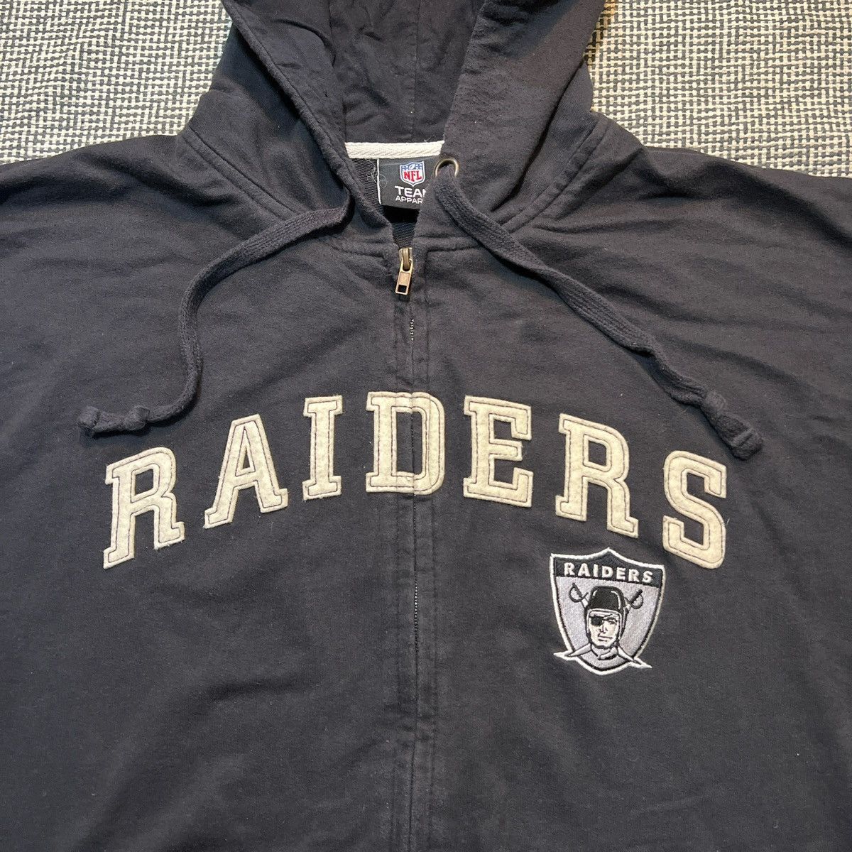 NFL Oakland Raiders zip up hoodie Size US XXL / EU 58 / 5 - 3 Thumbnail