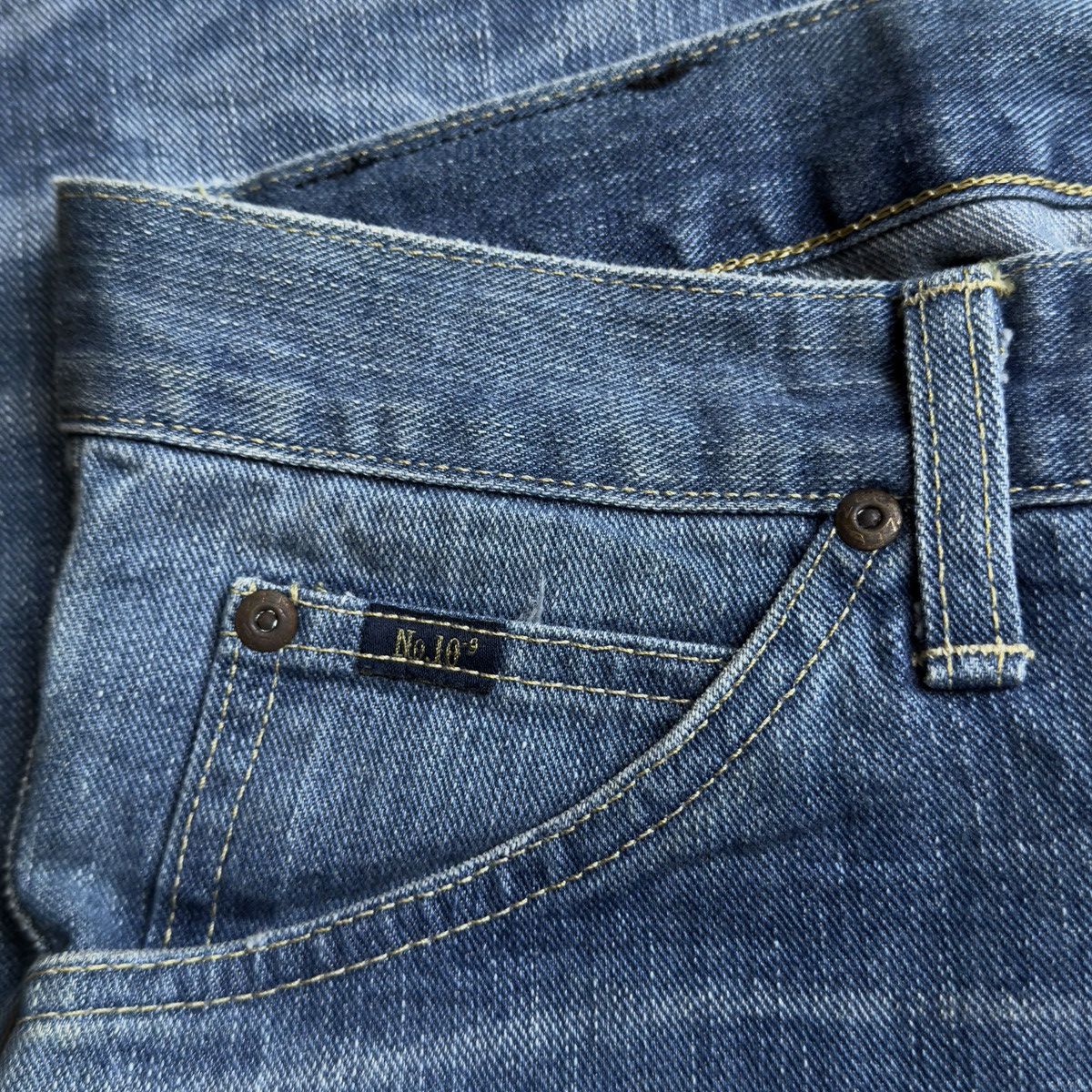 NANO universe x Lee Collaboration Light Blue Wash Distressed Denim Jeans Size US 31 - 8 Thumbnail