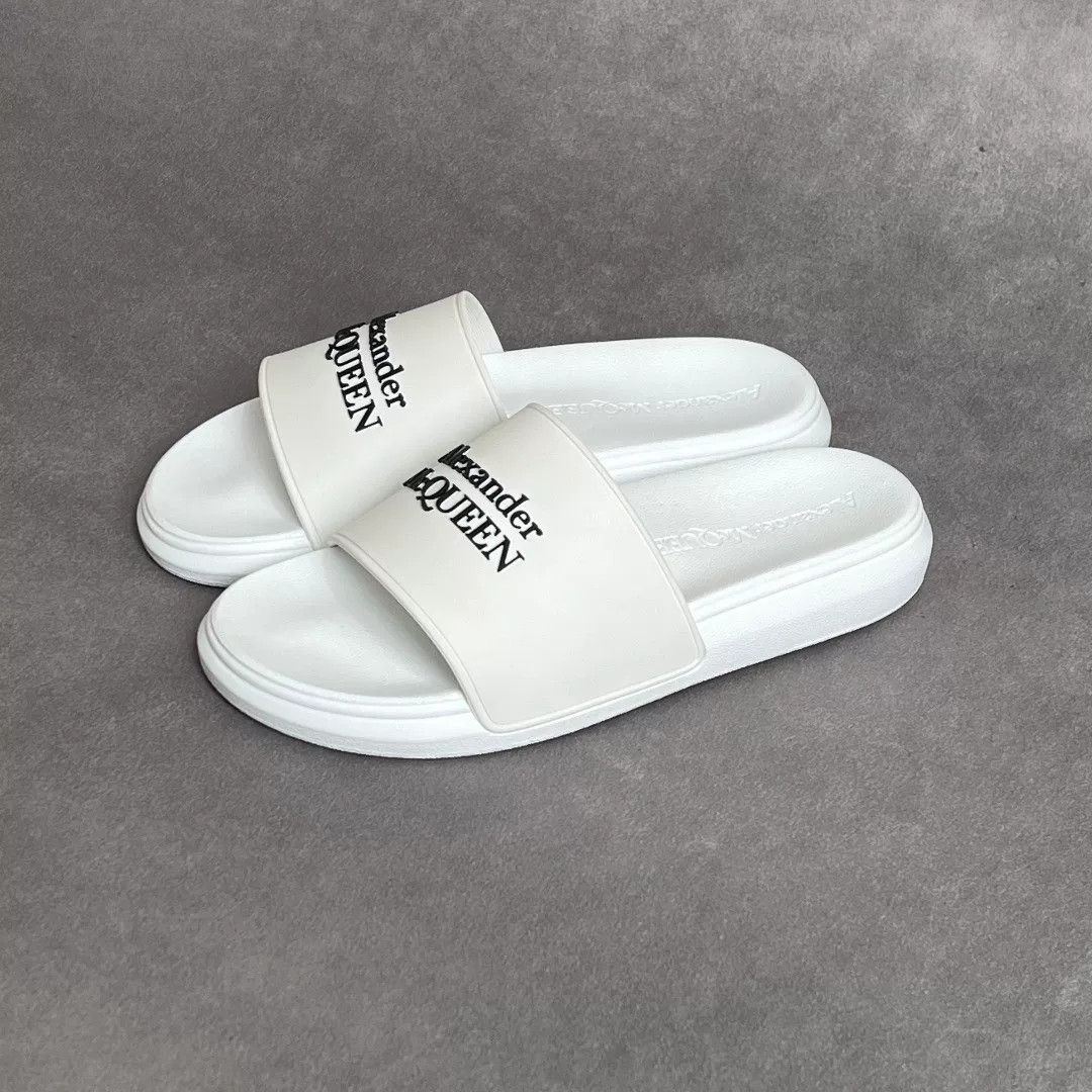Alexander McQueen Alexander McQueen White Sandals 8 Men Size US 8 / EU 41 - 1 Thumbnail