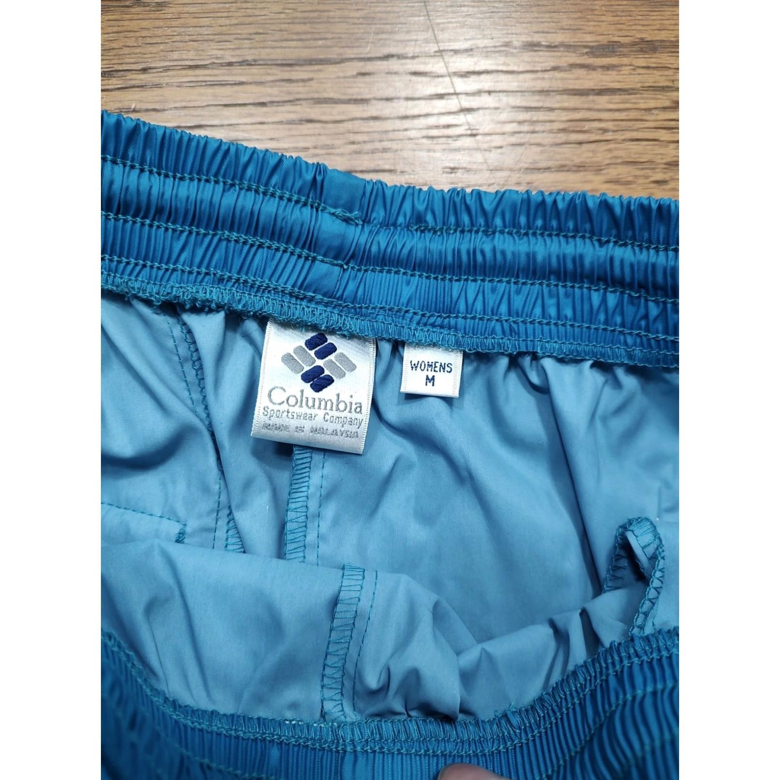 AQUA VINTAGE Columbia Womens Pants Outdoor Hiking Aqua Teal Nylon Wind Snow 90s P... Size 32" / US 10 / IT 46 - 6 Thumbnail
