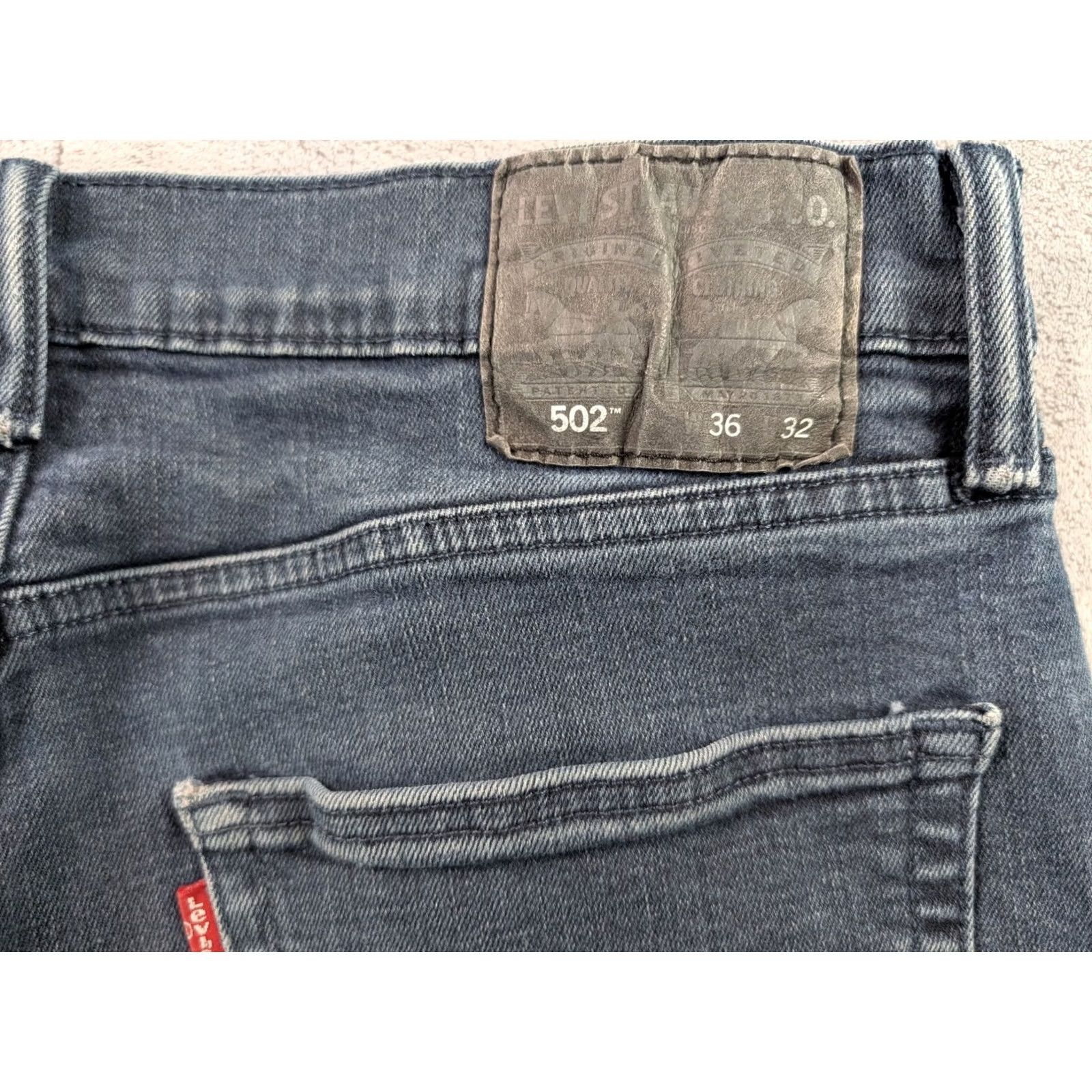 Levi's Levi's 502 Jeans Regular Taper Men's 34 Dark Wash Denim 5-Pocket Zip Button Mid Rise 30 Inseam City USA Retro Band 90s 80s Size US 34 / EU 50 - 7 Thumbnail