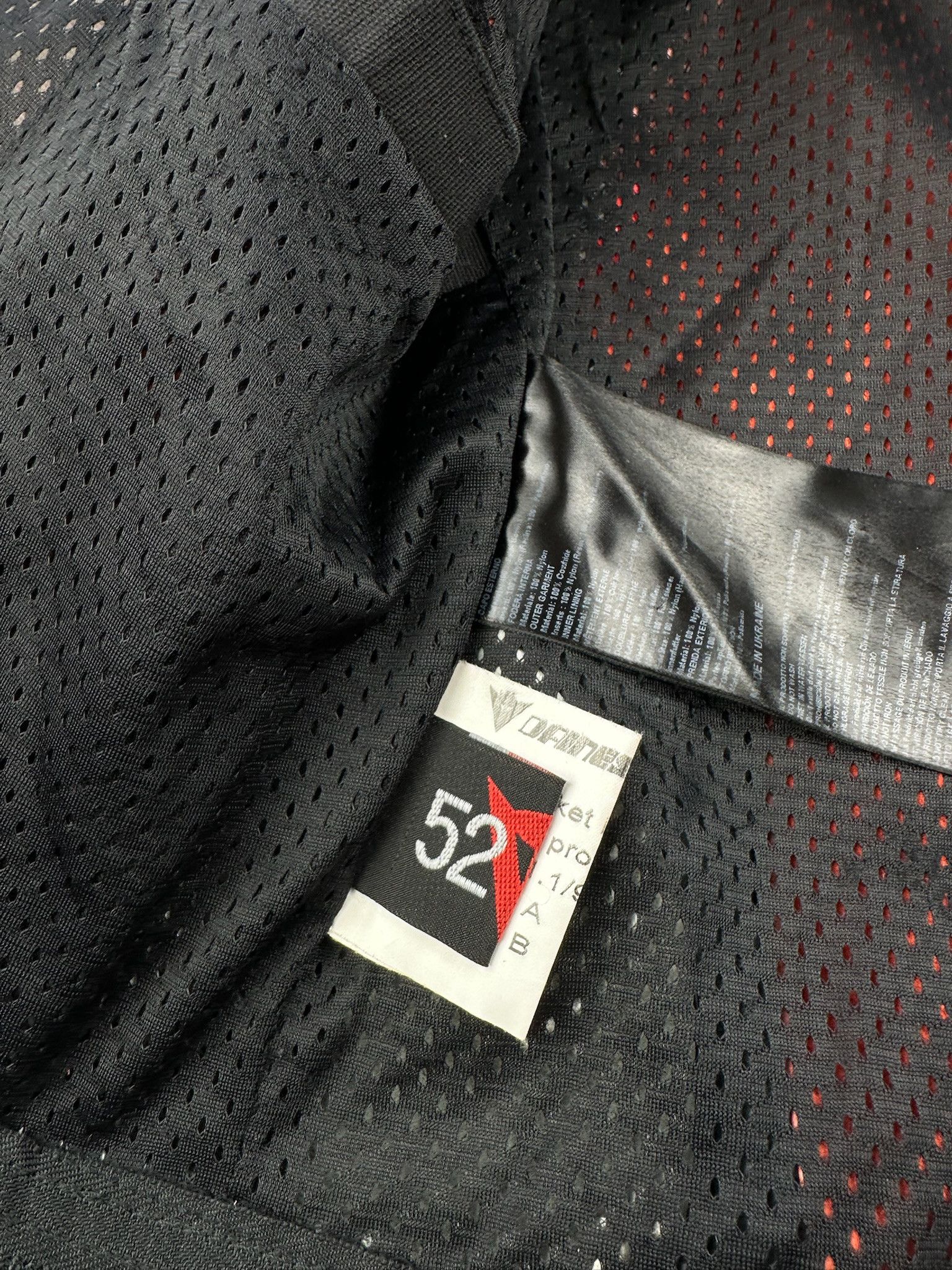 Dainese Dainese Leather Suit Superbike Jacket & Pants Size US L / EU 52-54 / 3 - 20 Thumbnail