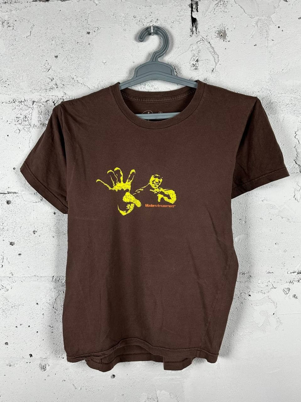 Japanese Brand × Modern Amusement × Vintage Vintage Modern Amusement Brown Bruce Lee T Shirt Size US S / EU 44-46 / 1 - 3 Thumbnail