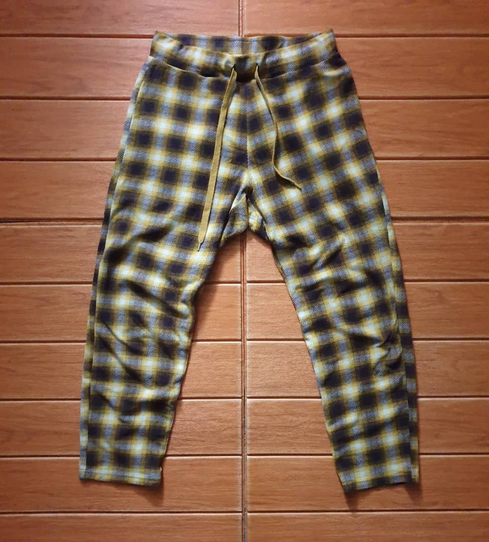 Japanese Brand Uniqlo checkered Japanese brand pant Size US 30 / EU 46 - 1 Thumbnail