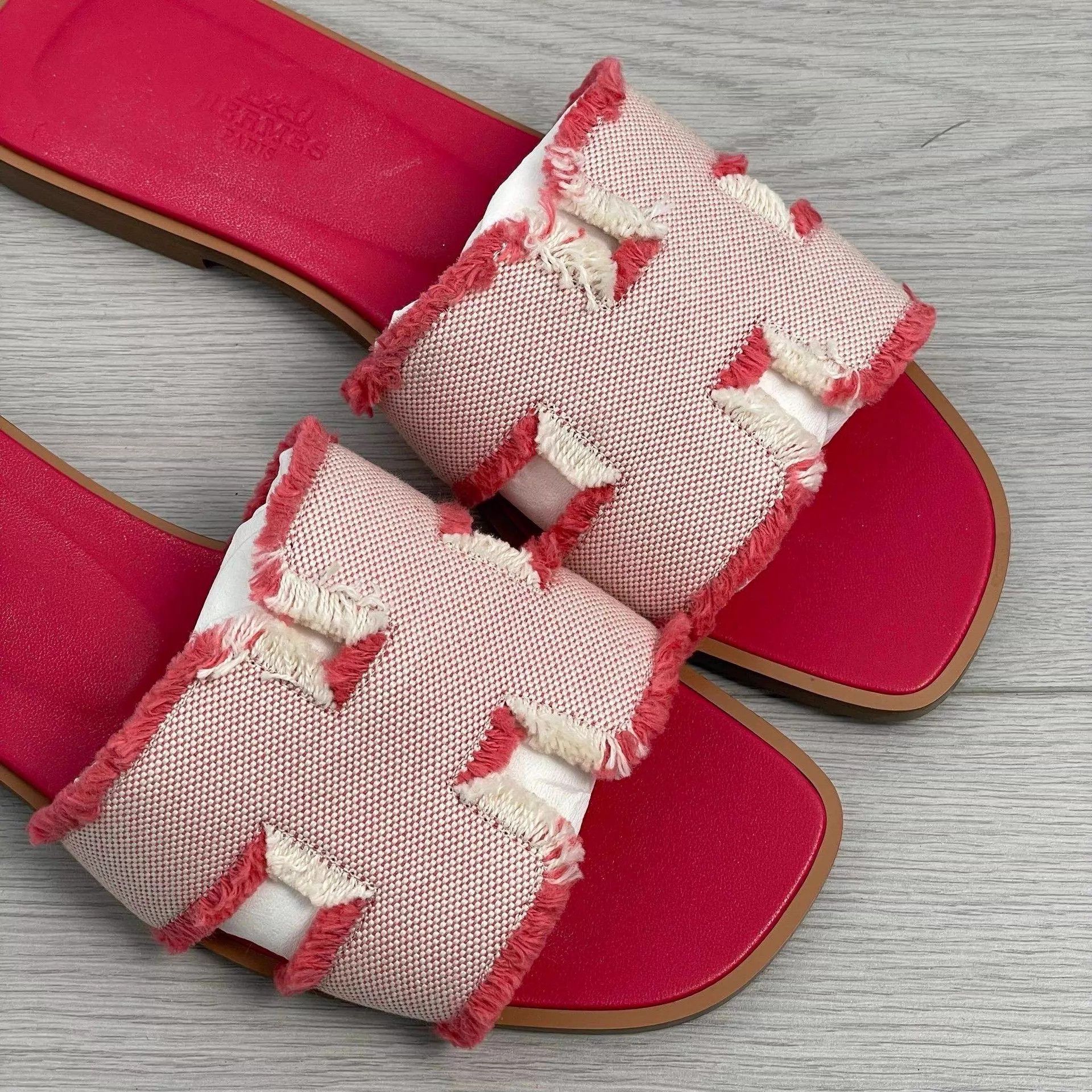 Hermes Hermès leather slippers pink red Size US 6.5 / IT 36.5 - 6 Thumbnail