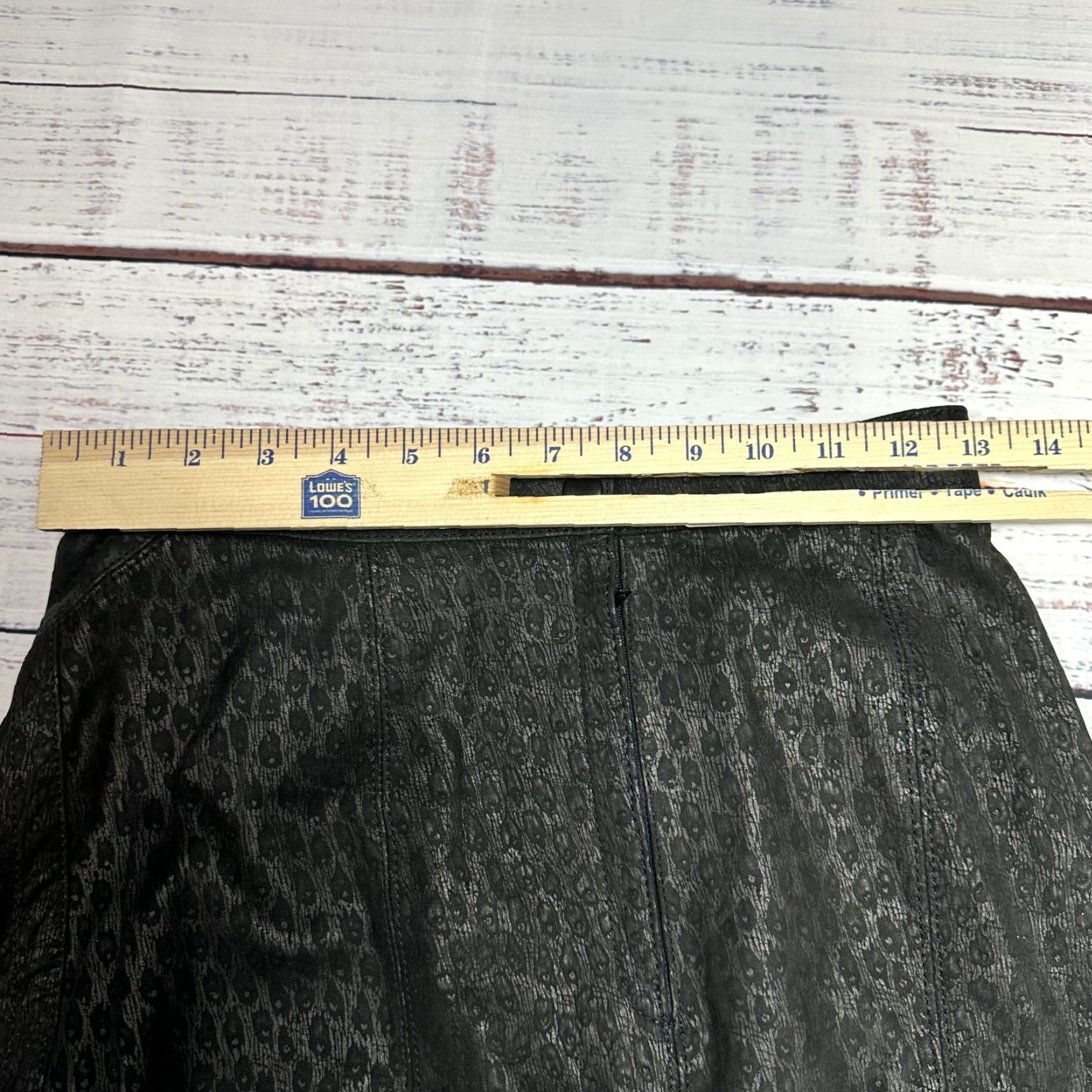 G-III G-III Black Leather Straight Pencil Skirt Knee Length Lined Sz 7/8 Womens Regular Capstone: None Size 28" / US 6 / IT 42 - 2 Thumbnail