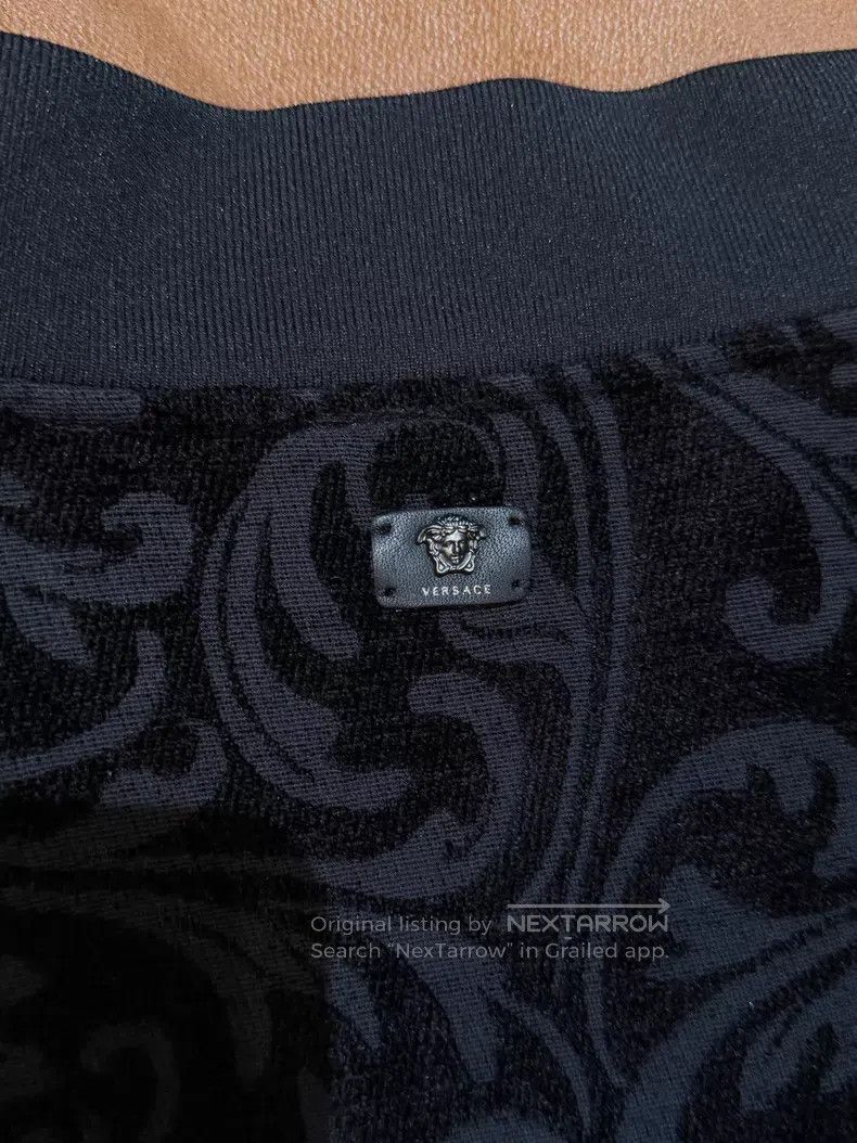 Versace Versace Carved coat Size US XL / EU 56 / 4 - 9 Thumbnail