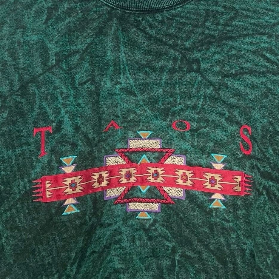 Vintage Vintage 90s Early Man Images Taos Embroidered Sweatshirt Size L / US 10 / IT 46 - 2 Thumbnail