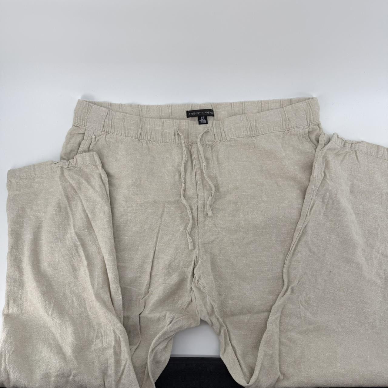 Saks Fifth Avenue Saks Fifth Avenue Tan White Linen Pants Cuffed Hem Size XL Size 38" / US 16 / IT 52 - 1 Thumbnail