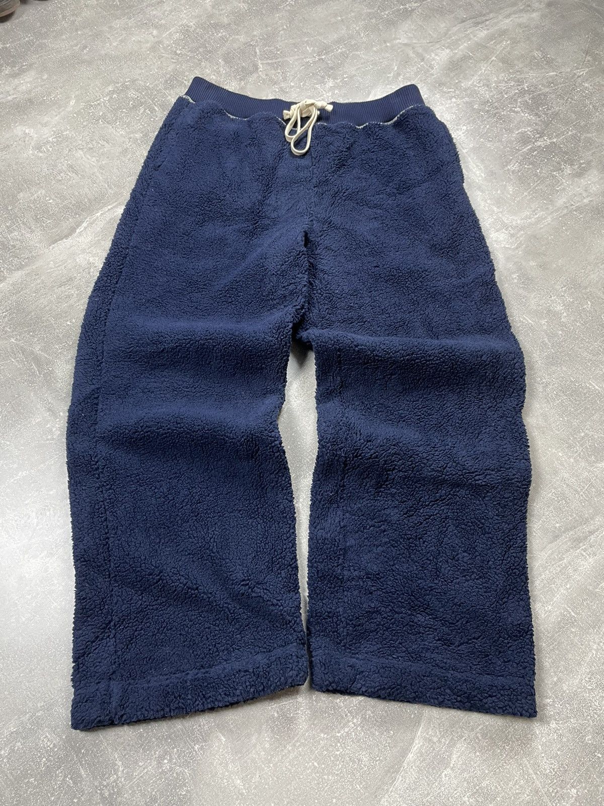 JW Anderson × Japanese Brand × Uniqlo J.W. Anderson Uniqlo Navy Blue Teddy Style Fleece Pants Size US 32 / EU 48 - 3 Thumbnail