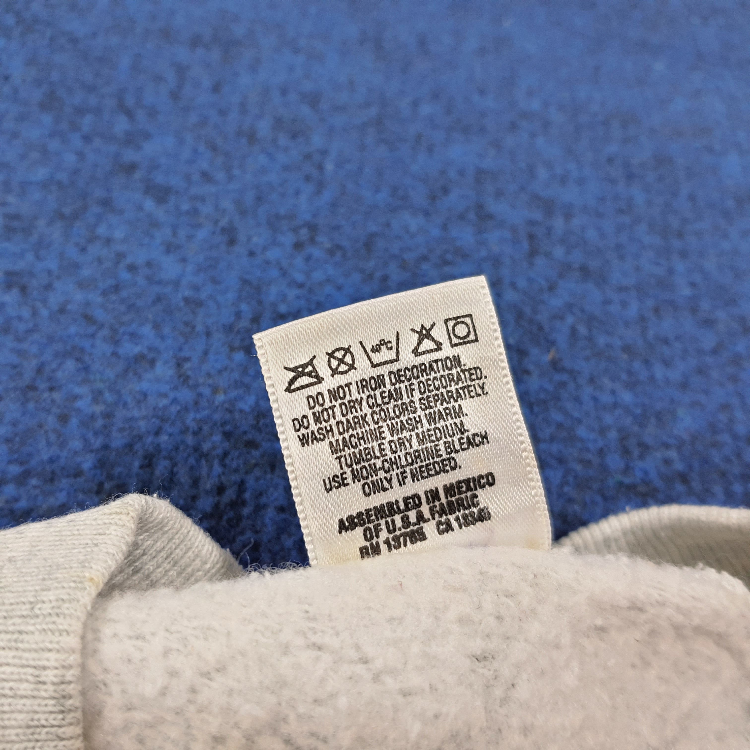 Fruit Of The Loom Vintage Stanley Wildcats Sweatshirt Graphic Pullover C290N8 Size US M / EU 48-50 / 2 - 6 Thumbnail