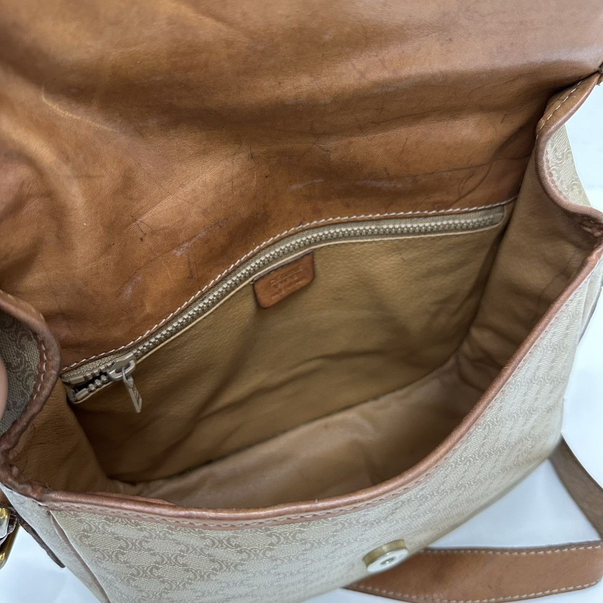 Celine ‼️YES‼️ AUTHENTIC CELINE MACADAM SHOULDER SHOULDER BAG Size ONE SIZE - 12 Thumbnail
