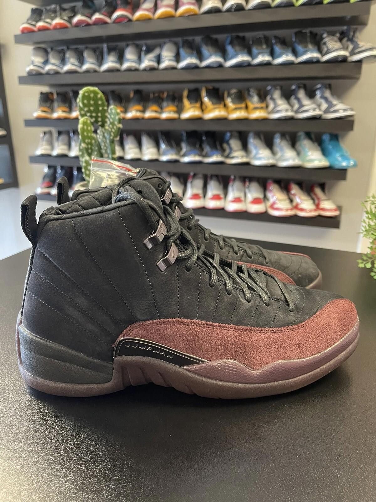 Jordan Brand Jordan 12 Retro A Ma Maniere Black Women 11.5 Women/10 Men Size US 11.5 / EU 44-45 - 3 Thumbnail