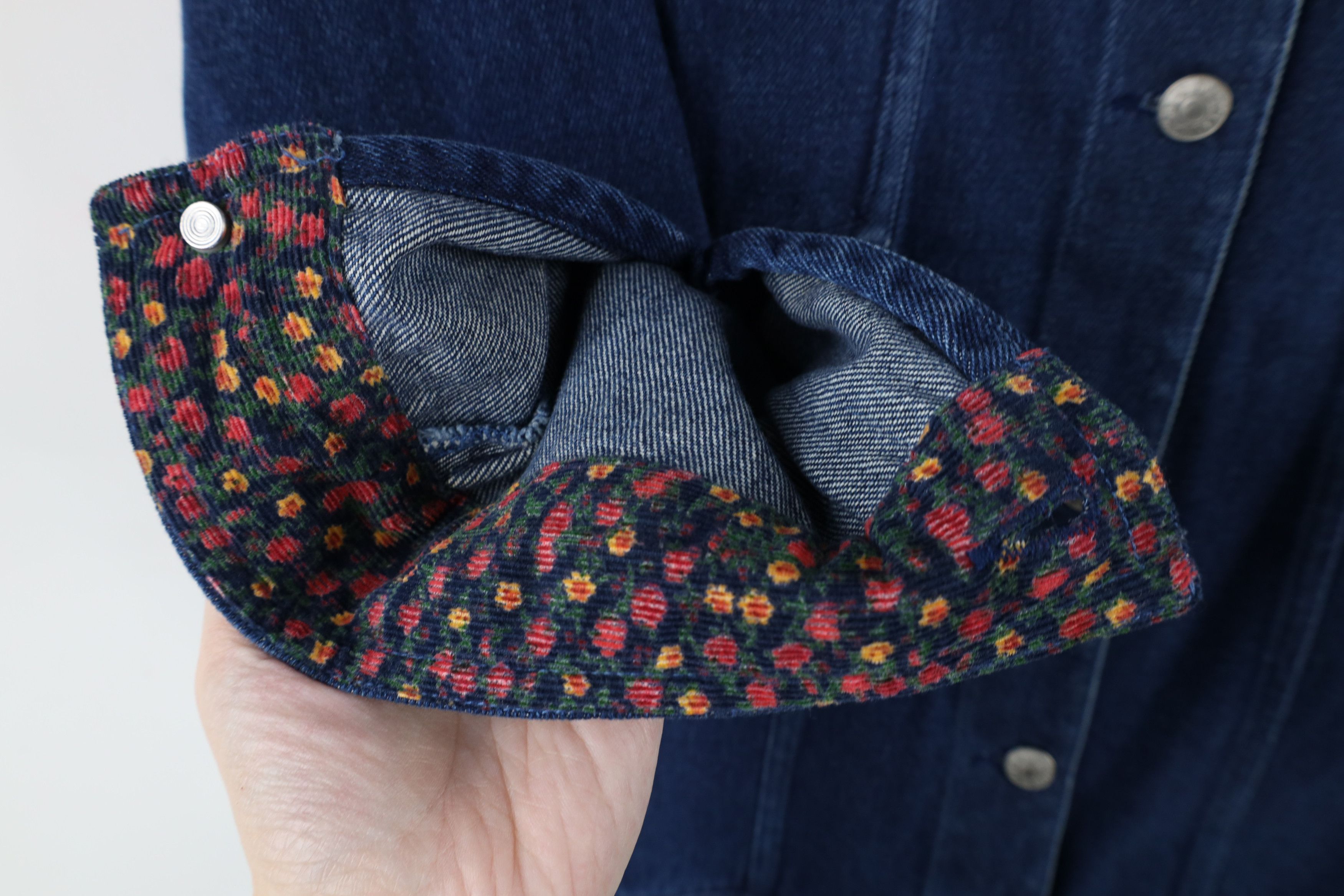 Vintage Vintage 90s Streetwear Patchwork Flower Denim Trucker Jacket Size L / US 10 / IT 46 - 4 Thumbnail