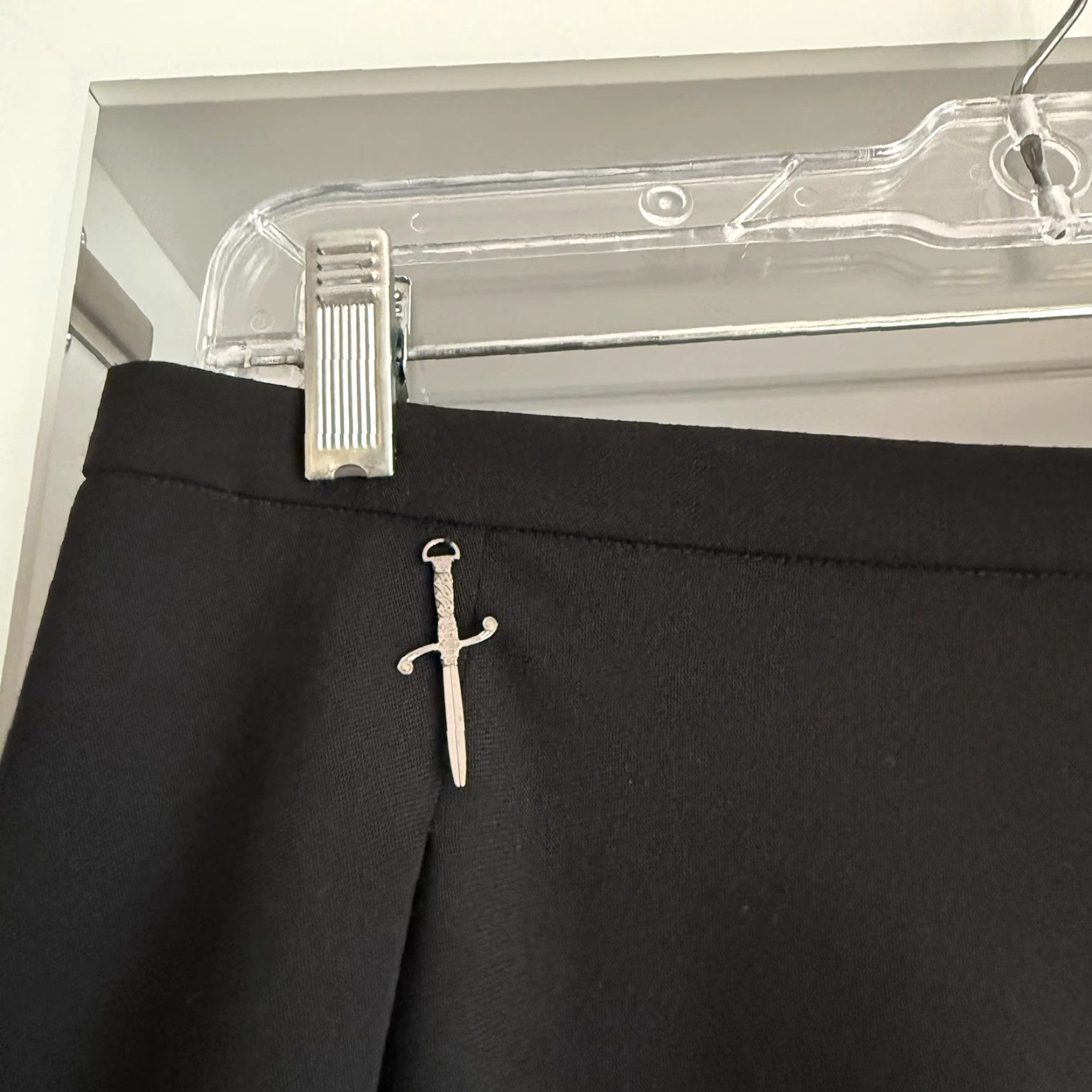 Vintage VINTAGE Oblique Creations Italy Asymmetric A-Line Skirt Lagenlook Goth Size M Black Knee Length Women Size 32" / US 10 / IT 46 - 2 Thumbnail