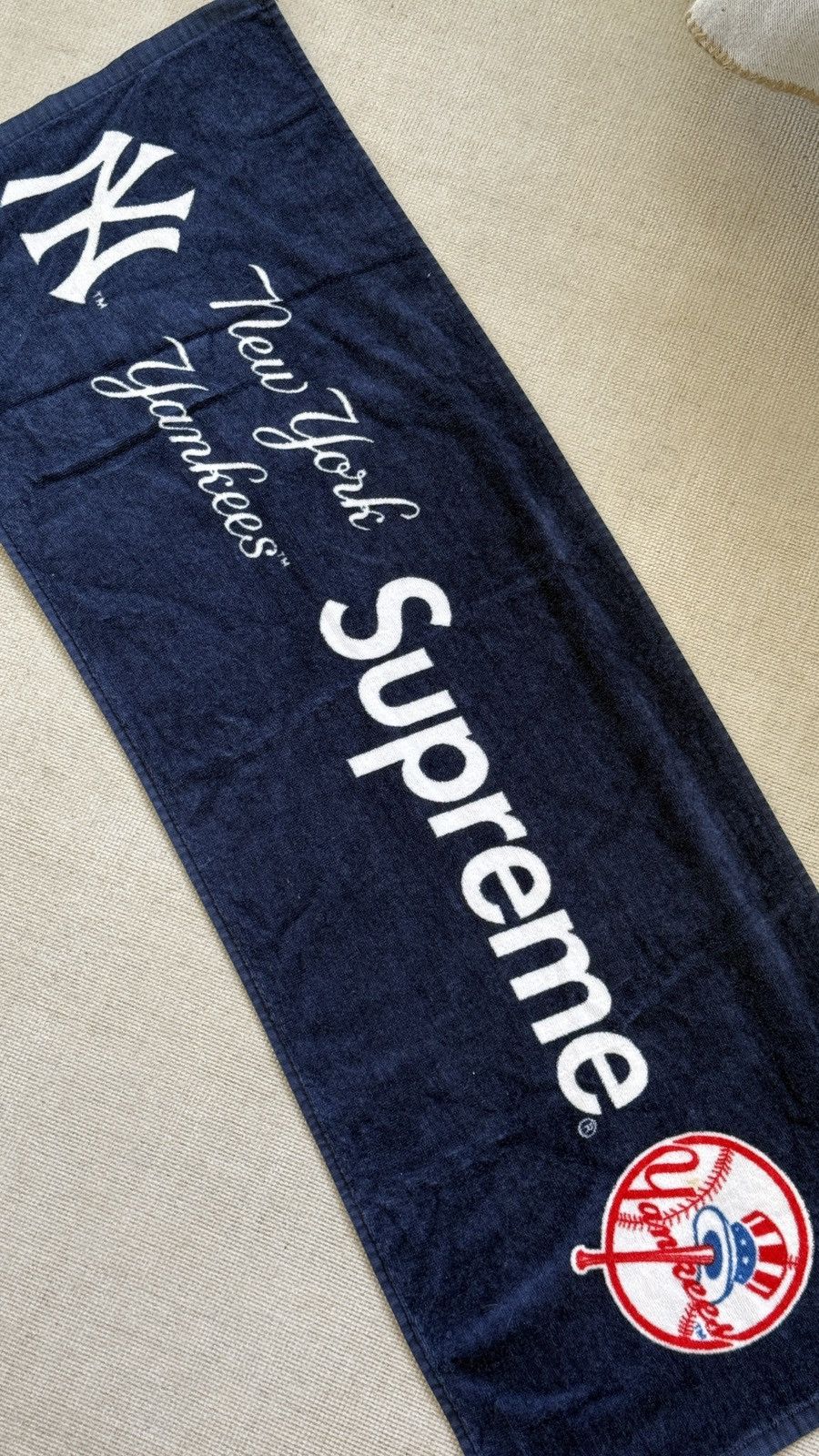 Supreme Supreme NewYork Yankees Towel Size ONE SIZE - 1 Thumbnail
