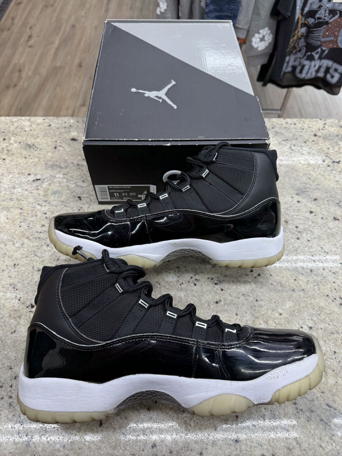 Jordan Brand Air Jordan Retro 11 Jubliees Size US 11 / EU 44 - 2 Thumbnail