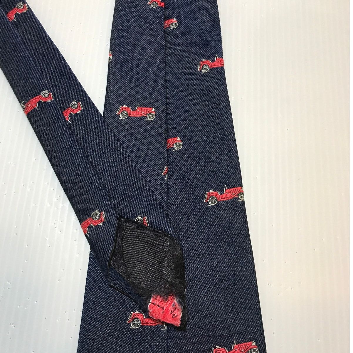 Other Antique Red Car Theme Navy Classic Wide Men Necktie Size ONE SIZE - 4 Thumbnail