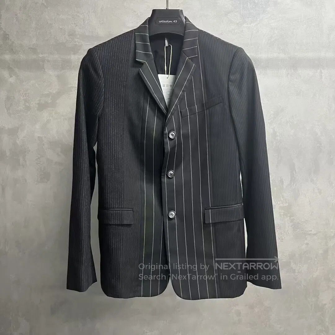 Dior Dior Suit with irregular striped printing and three-button Size 44R - 1 Thumbnail